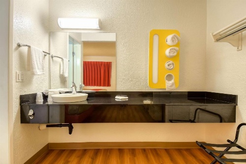 Motel 6 Los Angeles -Norwalk image 16